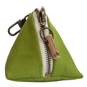 Green coin purse with a snap hook - Devrim Studio