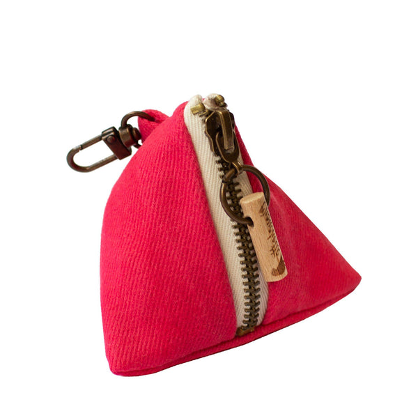 Pink coin purse with a snap hook - Devrim Studio